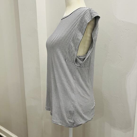 Banana Republic Black White Stripe Tee Cap Sleeve Size XS - Picture 2 of 4